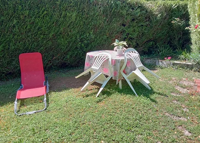 Guest house Petit St George 100mt Du A