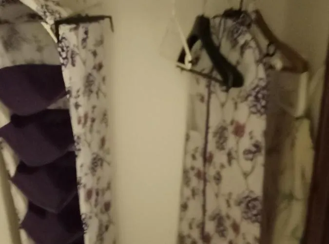 Petit St George 100mt Du A Guest house Montreux