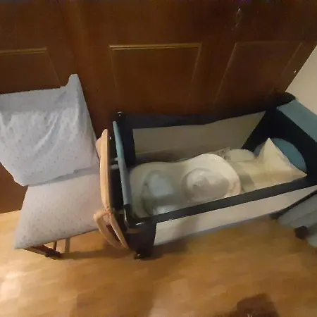 Petit St George 100mt Du A 招待所 3*